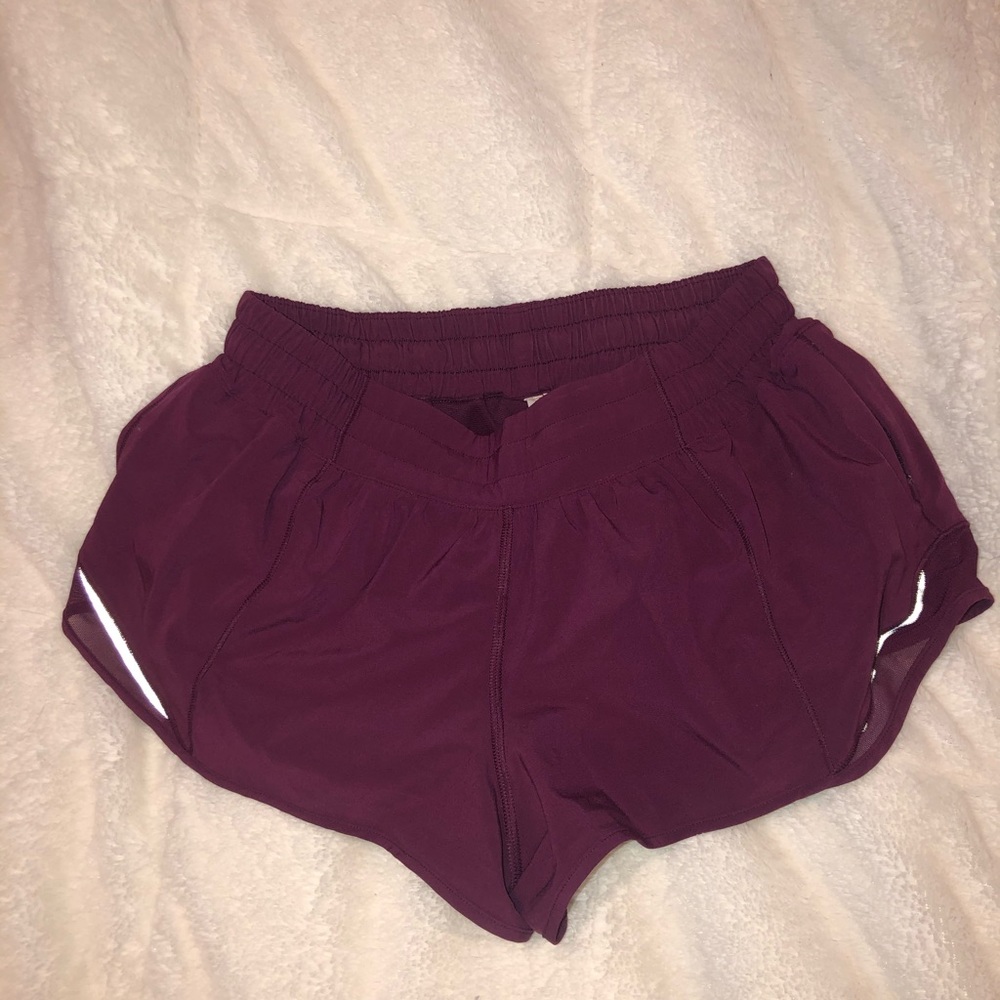 Lululemon Hotty Hot Low Rise Short 2.5" Purple